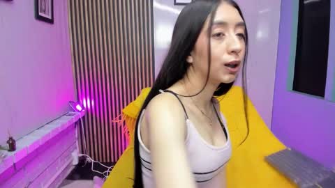 Snapshot of miilu__1 chatting on 10-03-25, 03:03 miilu online show from 10-03-25, 03:03