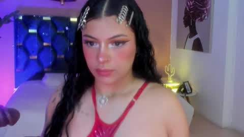 Snapshot of miilu__1 chatting on 02-11-26, 11:26 miilu online show from 02-11-26, 11:26