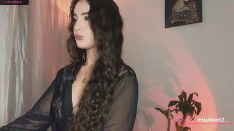   online show from 11-28-25, 12:02