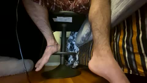 Snapshot of mik138 chatting on 12-14-25, 04:40 mik138 online show from 12-14-25, 04:40