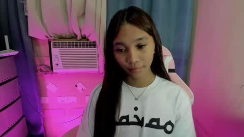 MIKA online show from 03-08-26, 05:39