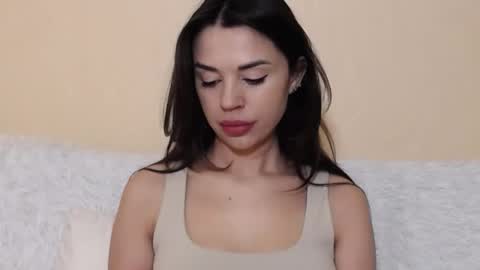 Mika online show from 03-06-25, 09:14