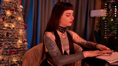 mika_moon_ online show from 12-27-24, 02:47