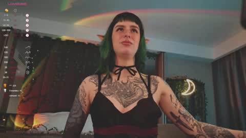 mika_moon_ online show from 02-28-25, 09:25