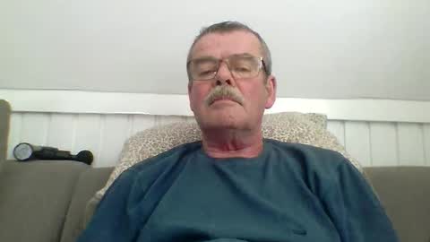 mikael42 online show from 04-24-26, 12:51