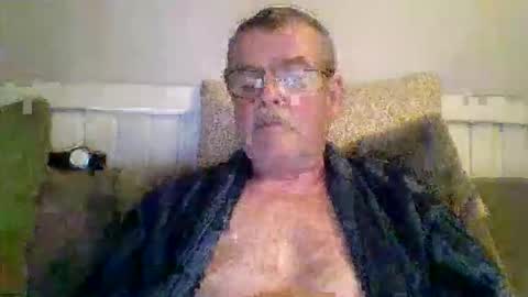mikael42 online show from 04-25-26, 07:00