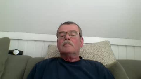 mikael42 online show from 04-26-26, 12:47