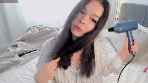 mikasssu online show from 04-21-26, 10:32