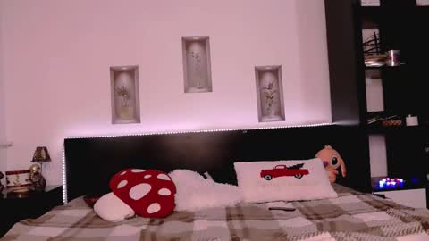 Snapshot of mikaylaraven chatting on 01-08-26, 04:59 mikaylaraven online show from 01-08-26, 04:59