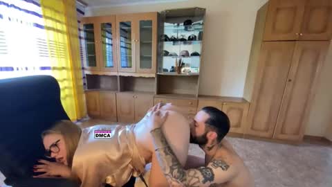 Mike and anna online show from 09-21-25, 12:40