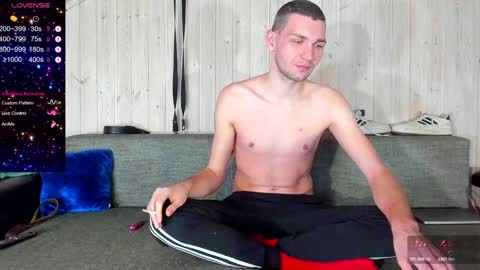 Snapshot of mike_ball chatting on 01-08-25, 08:18 Misha online show from 01-08-25, 08:18