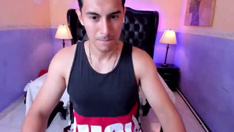 Snapshot of mike_conors chatting on 02-25-26, 01:48 Mike online show from 02-25-26, 01:48