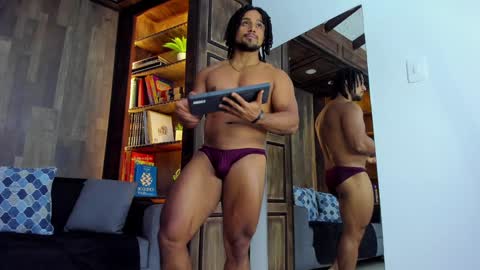 Snapshot of mike_estevess chatting on 02-04-25, 07:18 online show from 02-04-25, 07:18