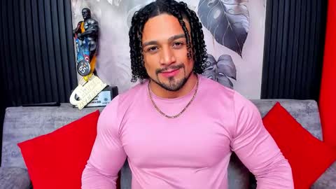 Snapshot of mike_estevess chatting on 01-14-26, 07:03 online show from 01-14-26, 07:03