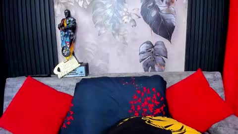 Snapshot of mike_estevess chatting on 02-03-26, 07:35 online show from 02-03-26, 07:35