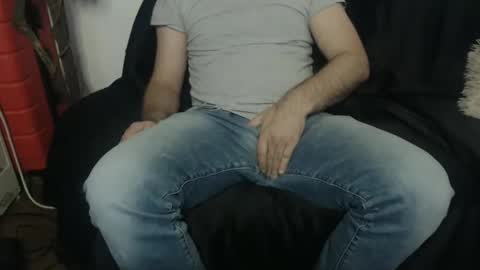 Snapshot of mike_master30 chatting on 12-04-24, 07:17 MikeMaster online show from 12-04-24, 07:17