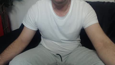 Snapshot of mike_master30 chatting on 01-23-25, 09:39 MikeMaster online show from 01-23-25, 09:39