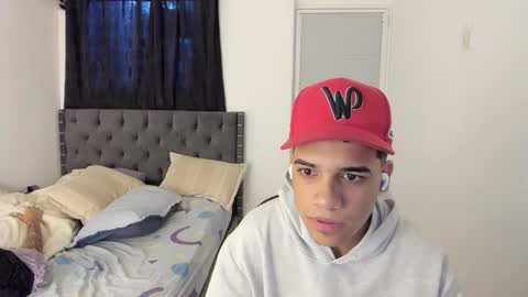 mike_master9 online show from 10-08-25, 11:19