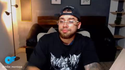 Mike Montoya online show from 07-29-26, 03:48