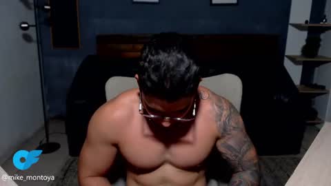 Mike Montoya online show from 08-06-26, 01:18