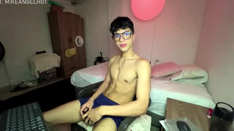 Snapshot of mike_pineapple chatting on 01-14-26, 03:34 Mike Pineapple online show from 01-14-26, 03:34