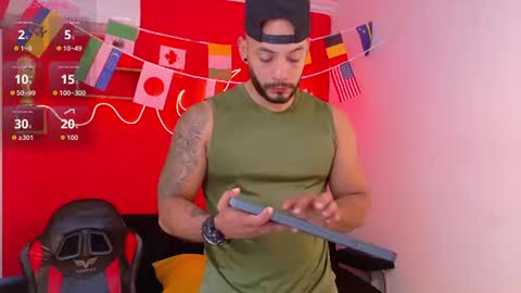 Snapshot of mike_savage3 chatting on 07-04-26, 12:22 Mike online show from 07-04-26, 12:22