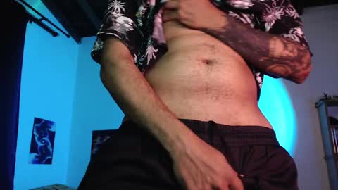 Snapshot of mikedick_420 chatting on 03-01-25, 01:22 mikedick_420 online show from 03-01-25, 01:22