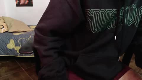 Snapshot of mikedick_420 chatting on 03-02-25, 03:13 mikedick_420 online show from 03-02-25, 03:13