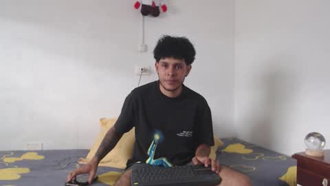 Snapshot of mikedick_420 chatting on 03-10-26, 06:46 mikedick_420 online show from 03-10-26, 06:46