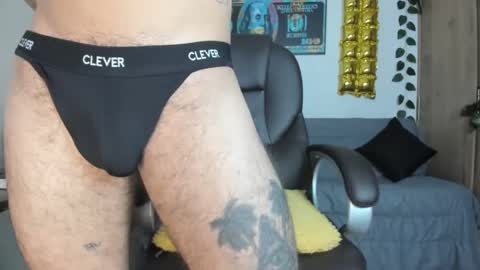 mikee_scooth online show from 12-23-24, 06:22