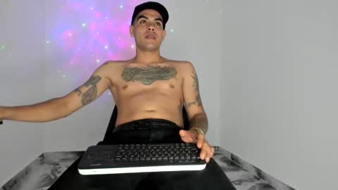 mikee_scooth online show from 03-20-26, 04:28