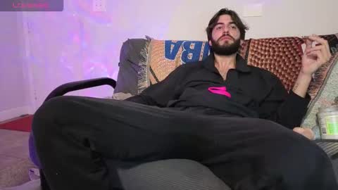 mikehawk1589 online show from 12-23-25, 07:17