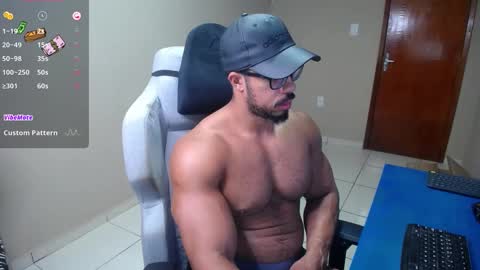 Snapshot of mikehotk chatting on 12-12-24, 07:52 mikehotk online show from 12-12-24, 07:52