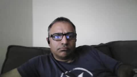 Snapshot of mikej143 chatting on 05-21-26, 12:23 mikej143 online show from 05-21-26, 12:23