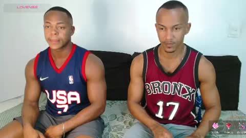Snapshot of mikejaybr chatting on 06-28-26, 10:38 Mike Jay online show from 06-28-26, 10:38