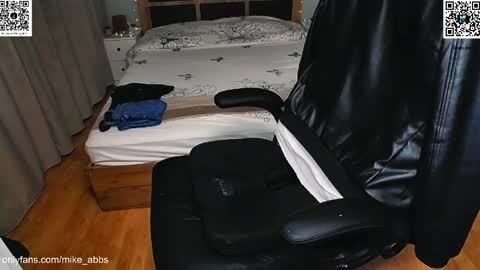 Mike    online show from 04-16-26, 09:39