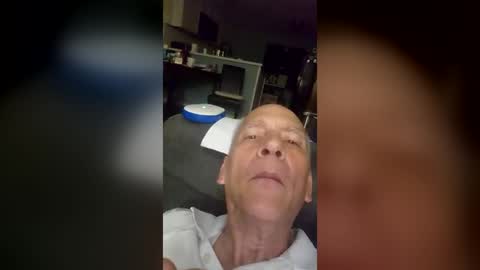 mikewojnar83 online show from 06-22-26, 06:54