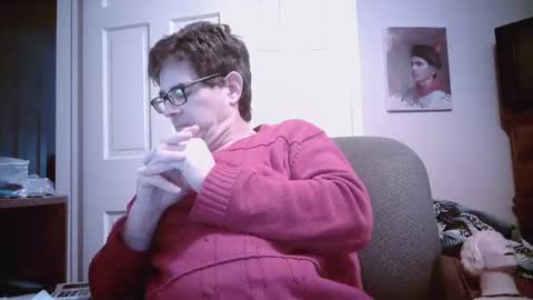 Snapshot of mikewulds chatting on 12-15-24, 08:25 Mike online show from 12-15-24, 08:25