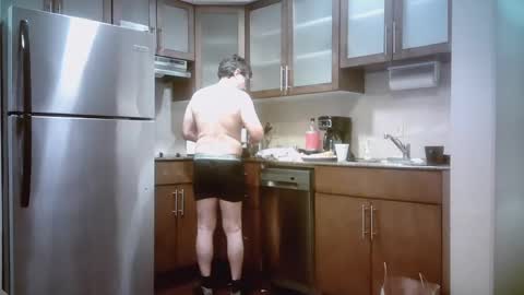 Snapshot of mikewulds chatting on 02-05-25, 12:49 Mike online show from 02-05-25, 12:49