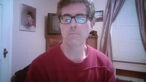 Snapshot of mikewulds chatting on 02-12-25, 12:48 Mike online show from 02-12-25, 12:48