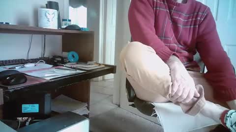 Snapshot of mikewulds chatting on 02-23-25, 02:57 Mike online show from 02-23-25, 02:57