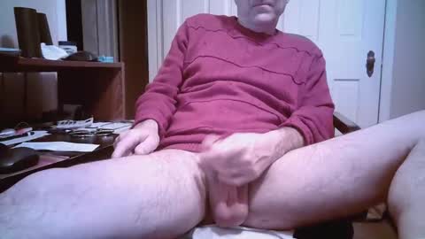 Snapshot of mikewulds chatting on 02-26-25, 11:59 Mike online show from 02-26-25, 11:59