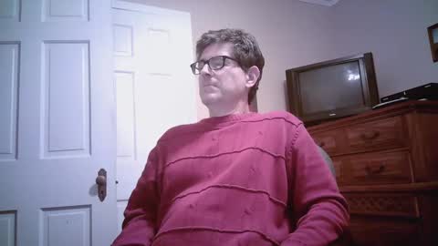 Snapshot of mikewulds chatting on 02-28-25, 12:32 Mike online show from 02-28-25, 12:32