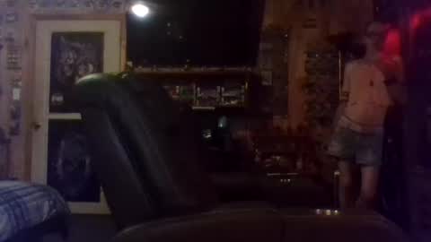 Michael online show from 09-17-25, 10:33