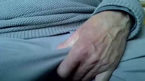 mikeybed online show from 11-15-25, 11:18