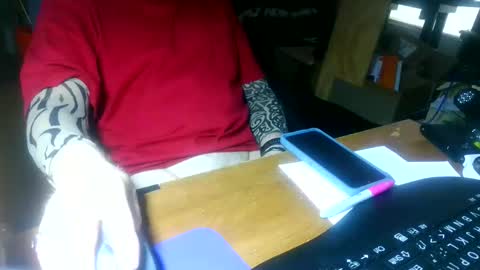 Snapshot of mikeyd1a chatting on 01-18-26, 06:23 mikeyd1a online show from 01-18-26, 06:23