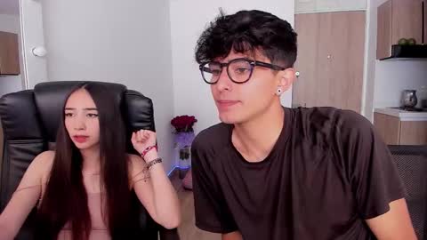 VIOLETAMIKE online show from 10-22-25, 05:56