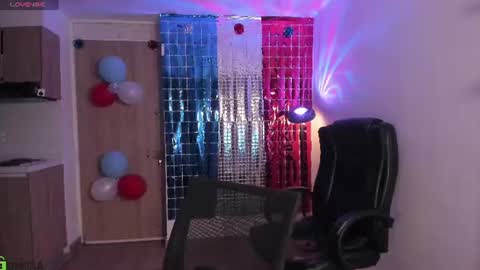 VIOLETAMIKE online show from 07-17-26, 08:21
