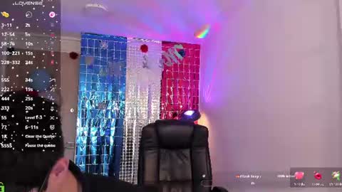 VIOLETAMIKE online show from 07-22-26, 09:06