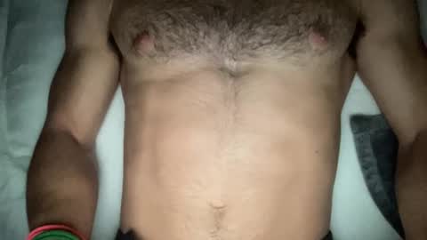 Snapshot of mikeyy2727 chatting on 01-17-26, 04:28 mikeyy2727 online show from 01-17-26, 04:28